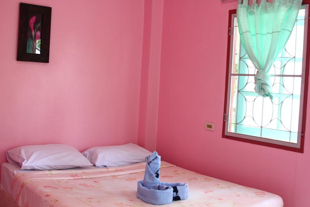 Dahla House Ranong Hotel Ngoại thất bức ảnh